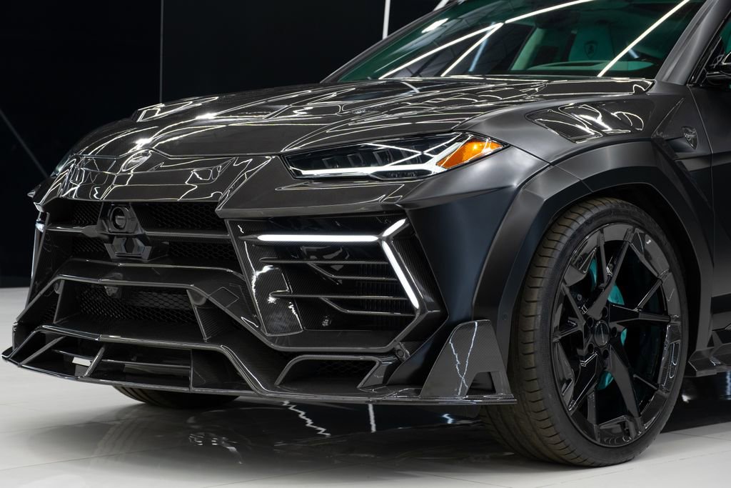 Used 2024 Lamborghini Urus S AWD/4WD image 4