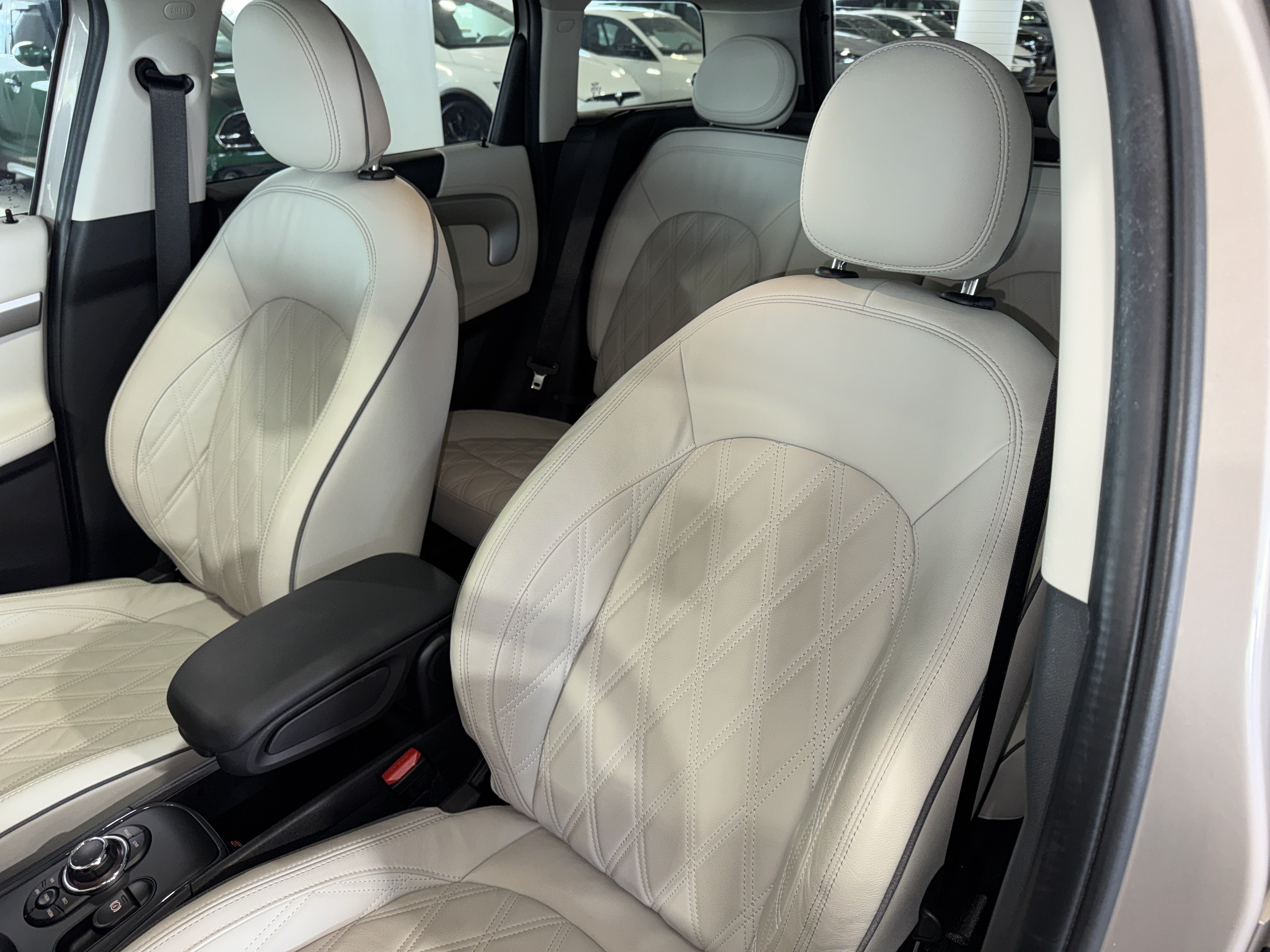 Used 2024 MINI Cooper Countryman S FWD image 34