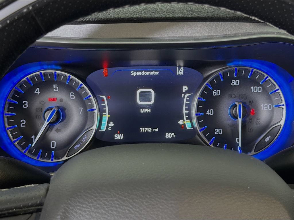 Used 2019 Chrysler Pacifica Limited w/ Advanced Safetytec Group FWD image 13