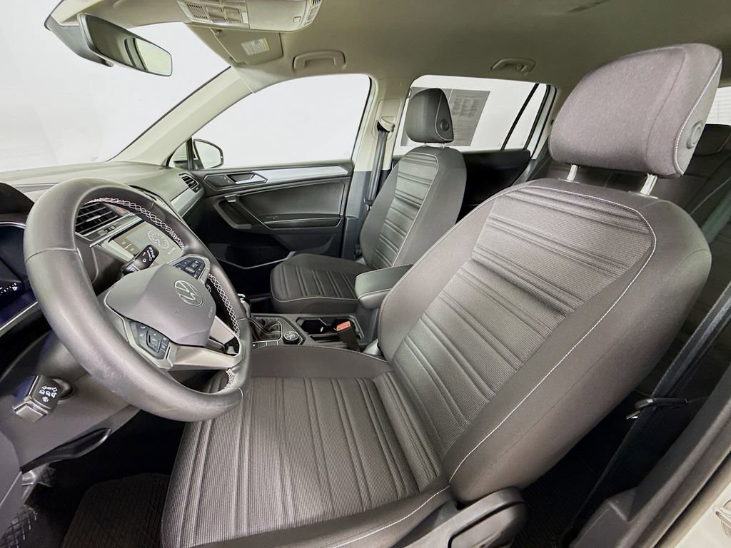 Used 2024 Volkswagen Tiguan S image 20