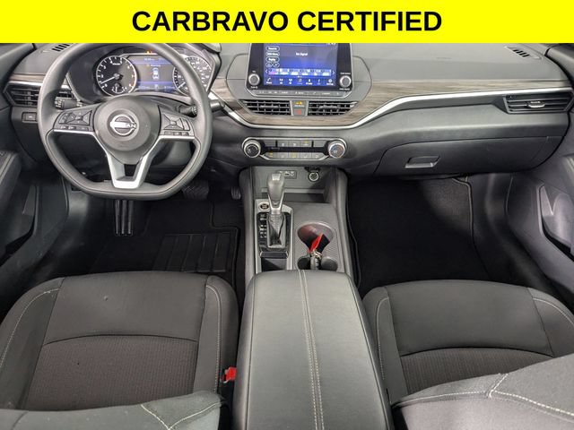 Used 2025 Nissan Altima 2.5 SV FWD image 24