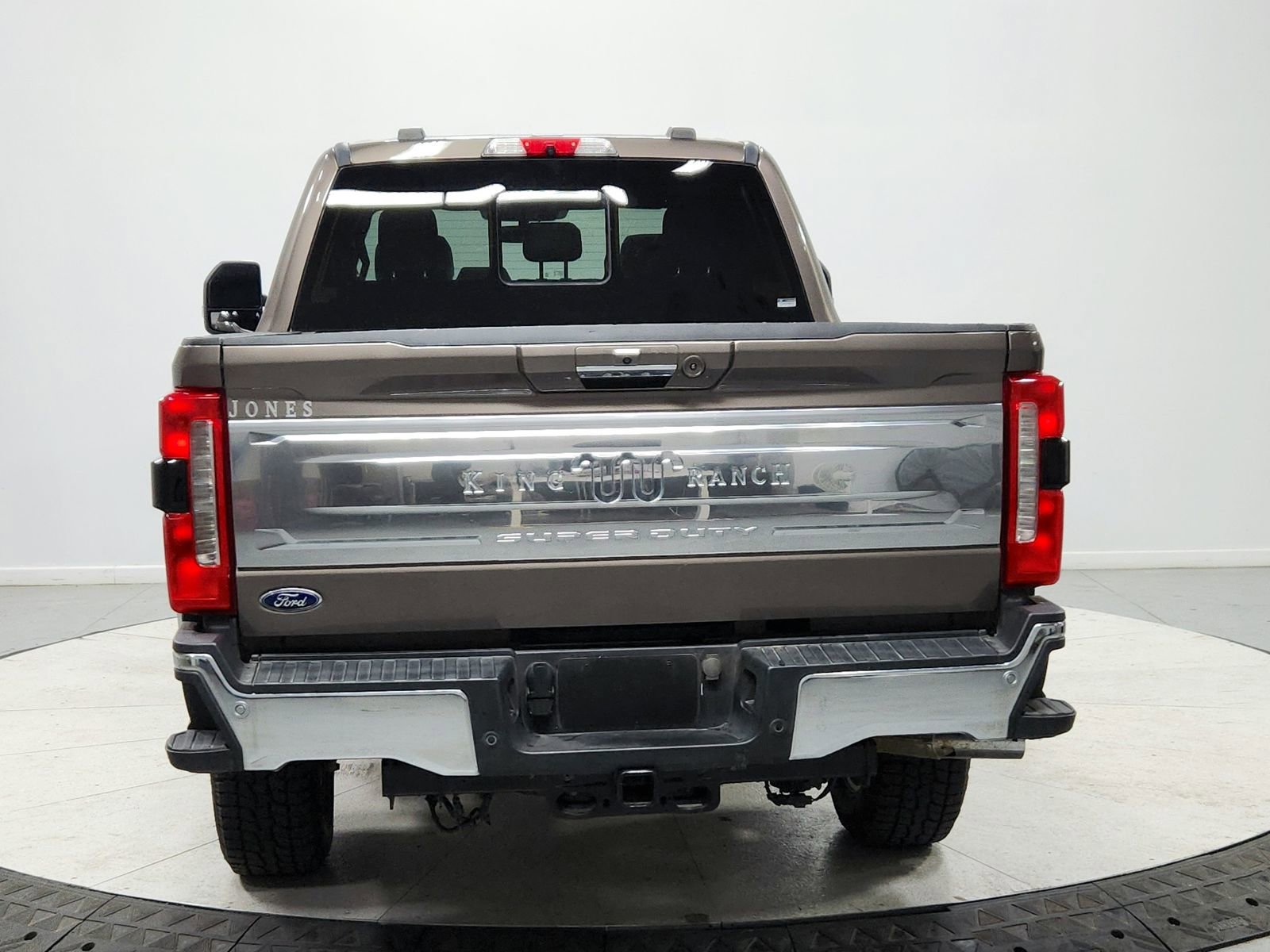 Used 2023 Ford F350 King Ranch w/ Chrome Package image 6