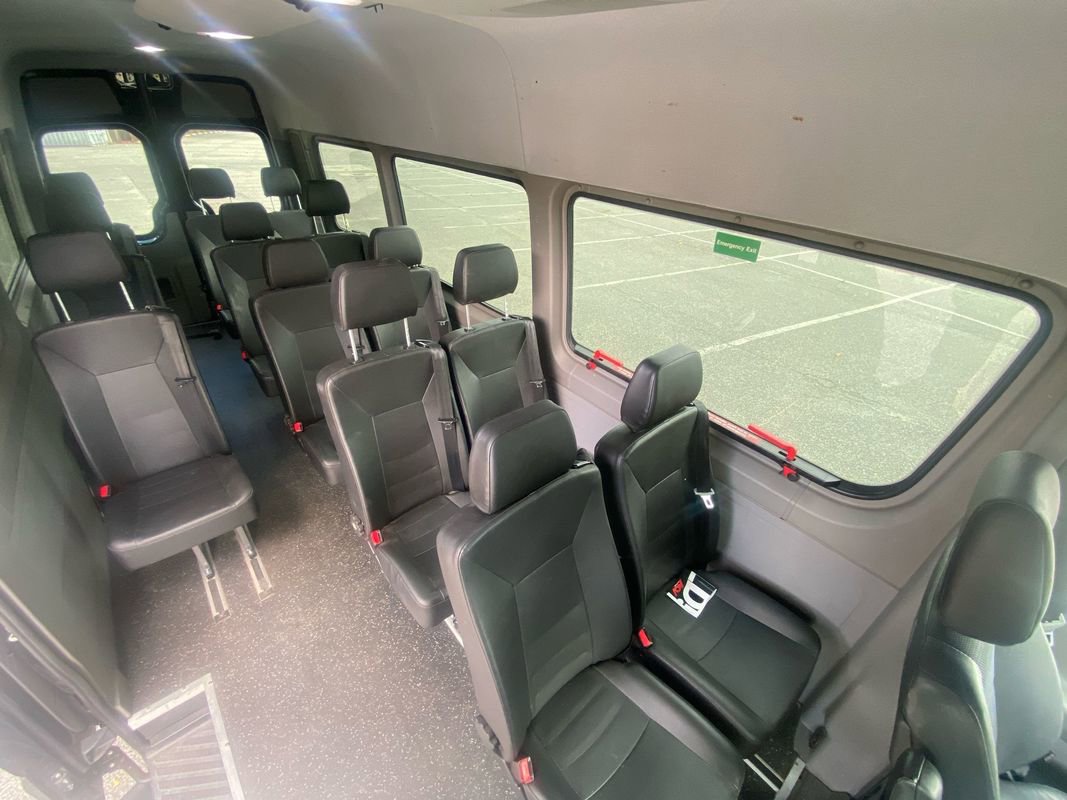 Used 2017 Mercedes-Benz Sprinter 3500 image 28