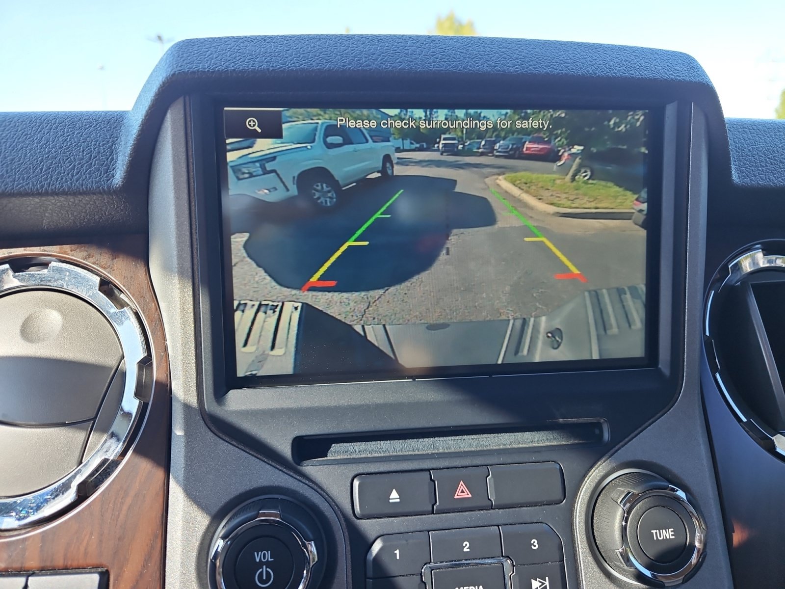 Used 2016 Ford F350 Lariat AWD/4WD image 21