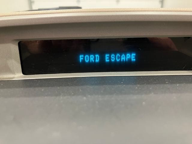 Used 2009 Ford Escape Limited AWD/4WD image 27