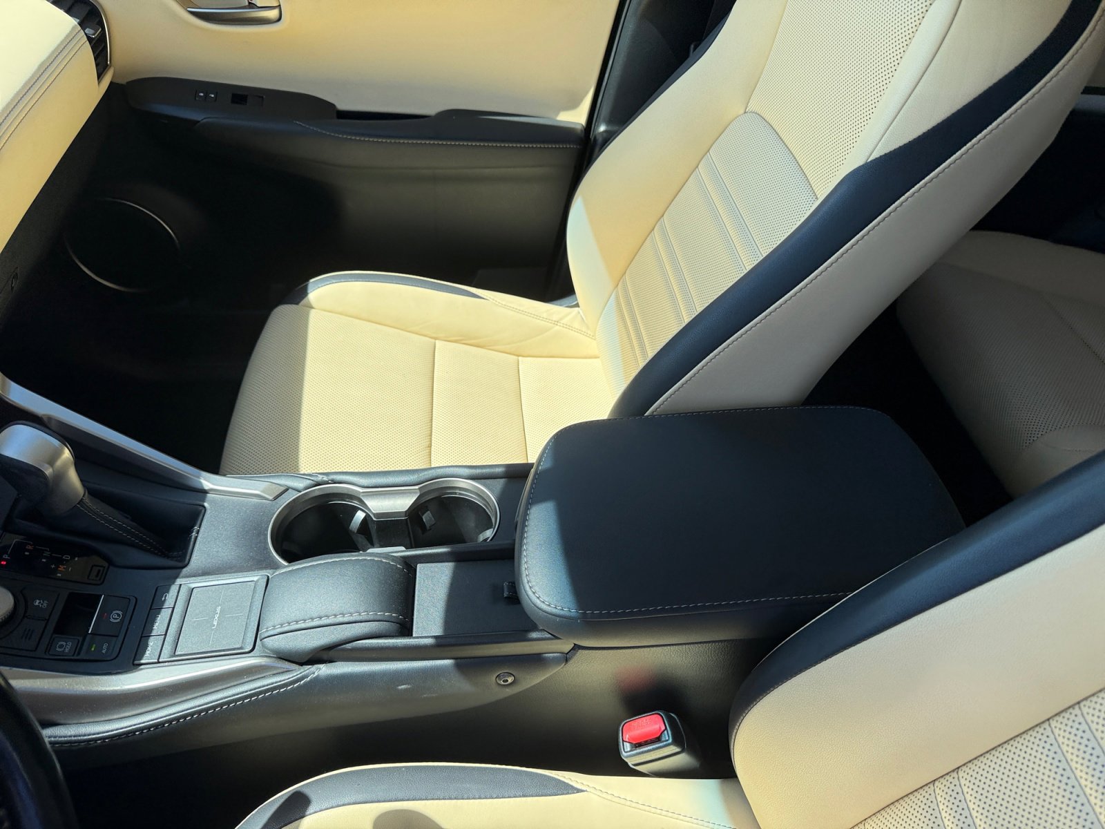 Used 2016 Lexus NX 200t AWD w/ Premium Package image 14