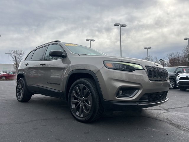Used 2021 Jeep Cherokee Latitude Lux 80th Anniv w/ Quick Order Package 26U 80TH image 3