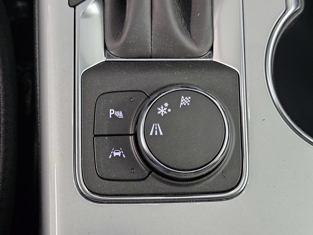 Used 2026 Chevrolet Blazer LT FWD image 20