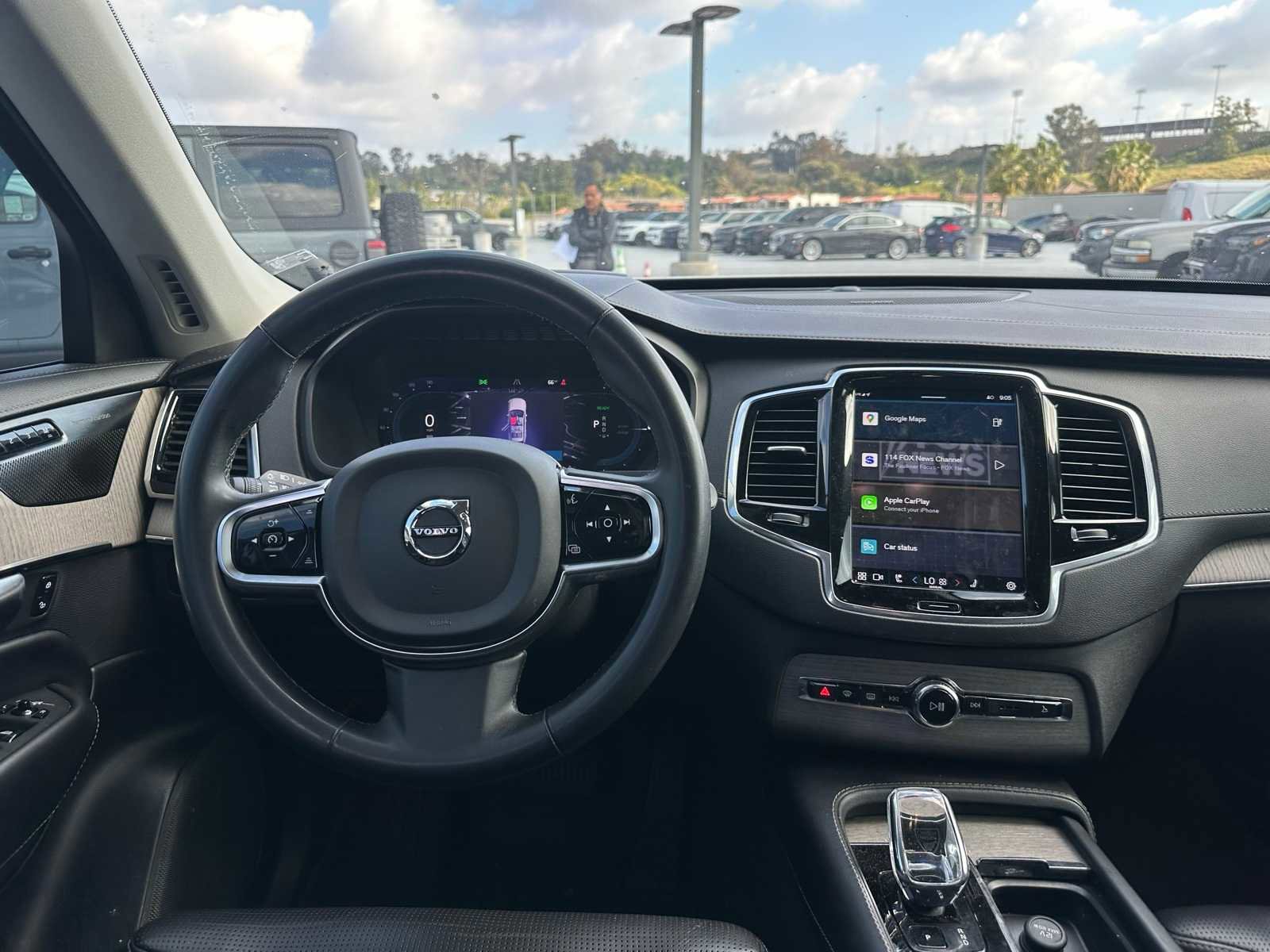 Used 2023 Volvo XC90 T8 Ultimate w/ Protection Package Premier image 11