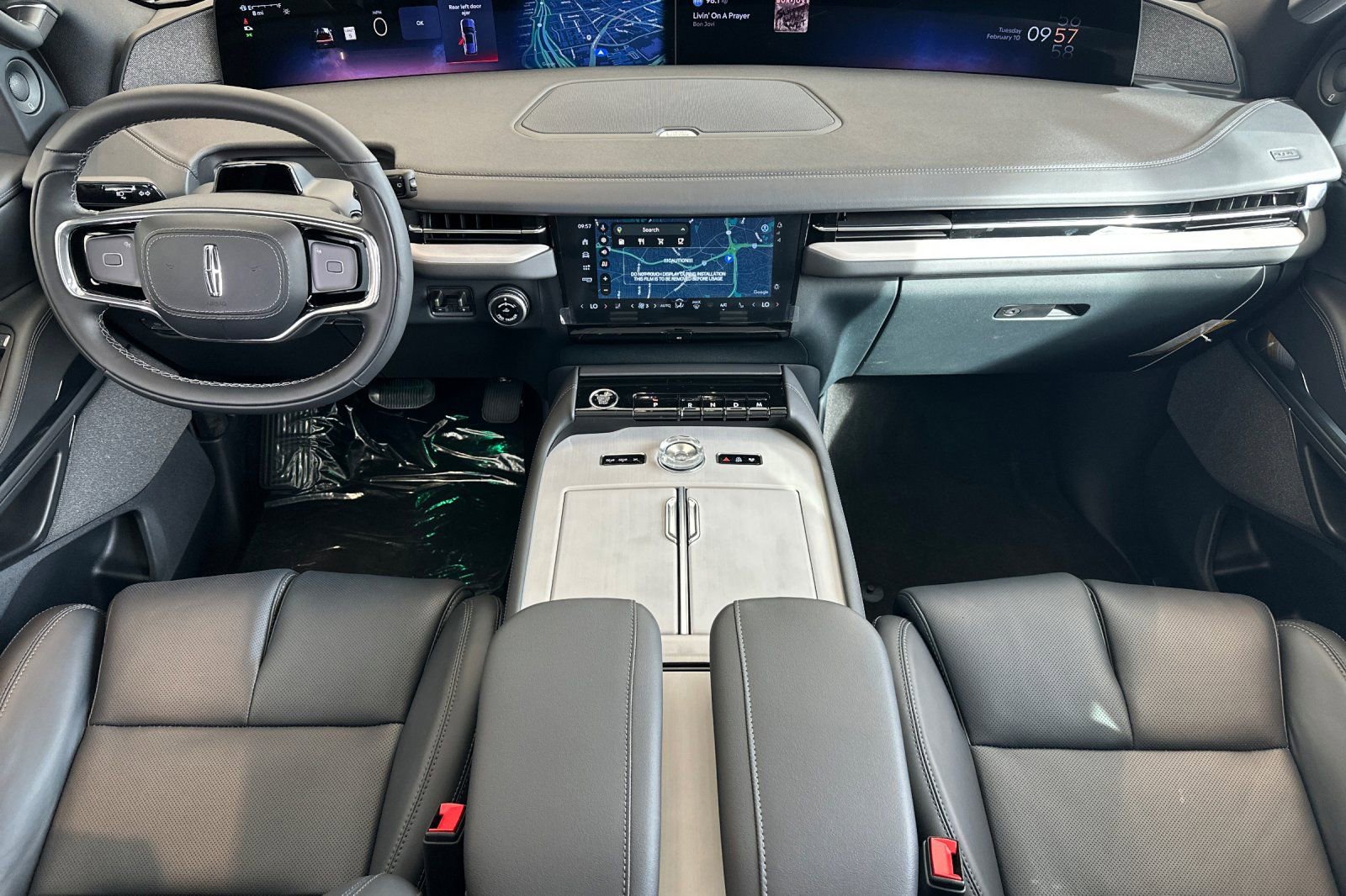 New 2026 Lincoln Navigator Reserve w/ Jet Appearance Package image 12