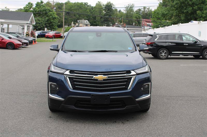 Used 2022 Chevrolet Traverse LT AWD/4WD image 3
