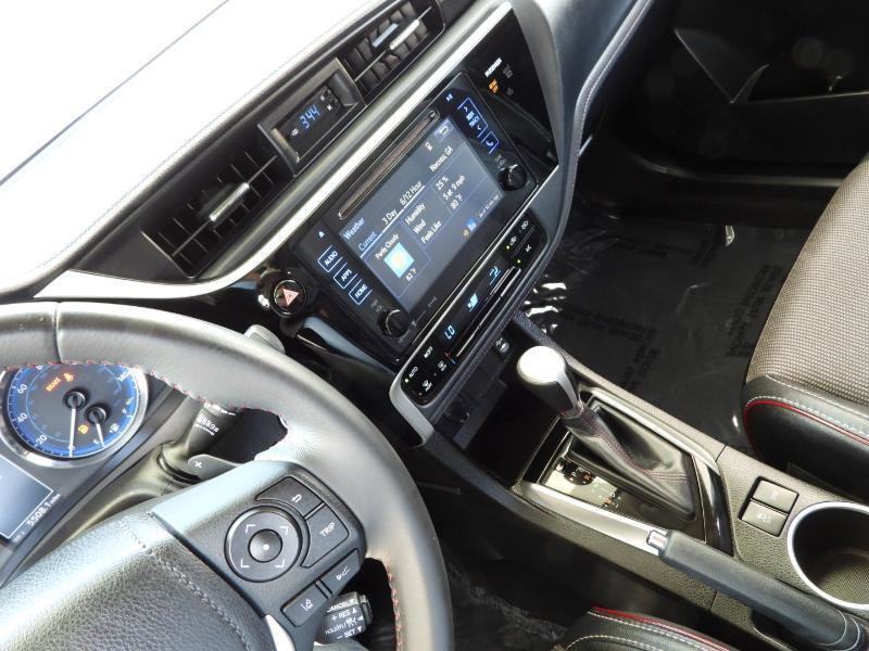 Used 2017 Toyota Corolla SE 50th Anniversary FWD image 47