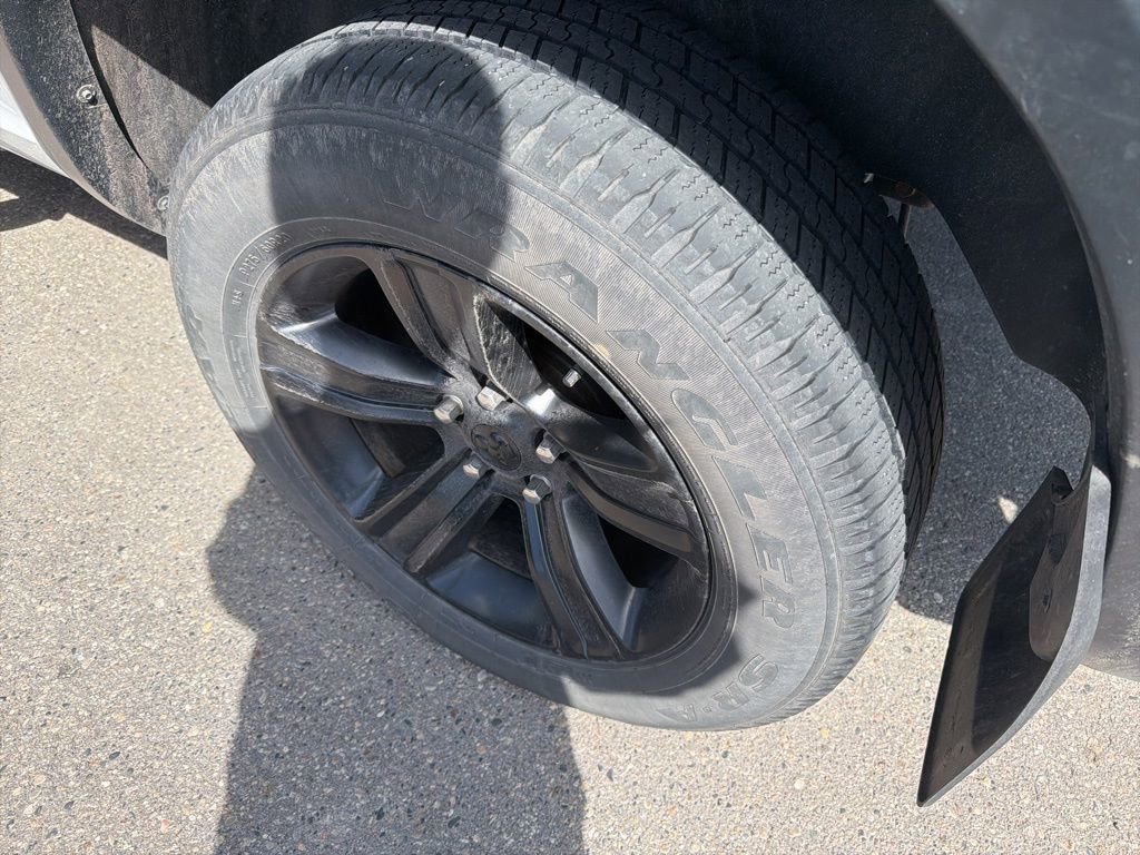 Used 2022 RAM 1500 Classic Warlock AWD/4WD image 7