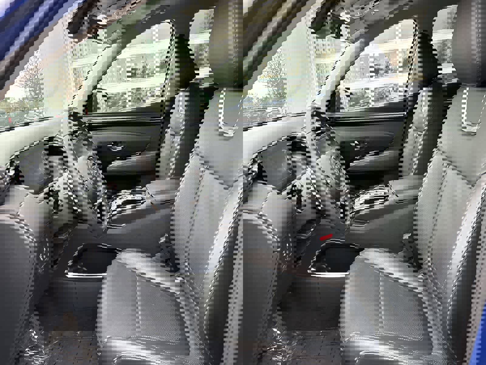 Used 2023 Hyundai Tucson Limited w/ Cargo Package image 8