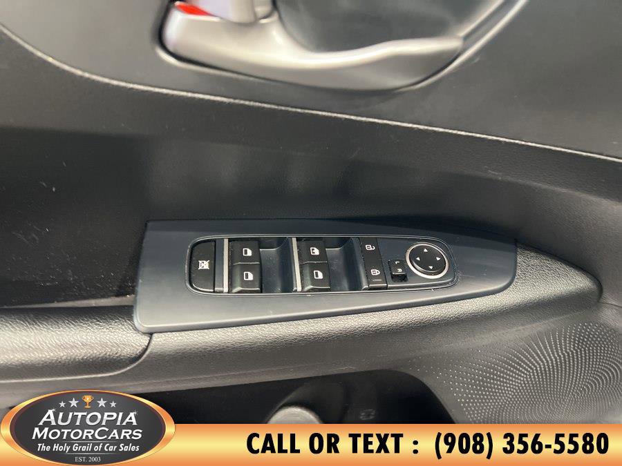 Used 2020 Kia Forte LXS FWD image 20