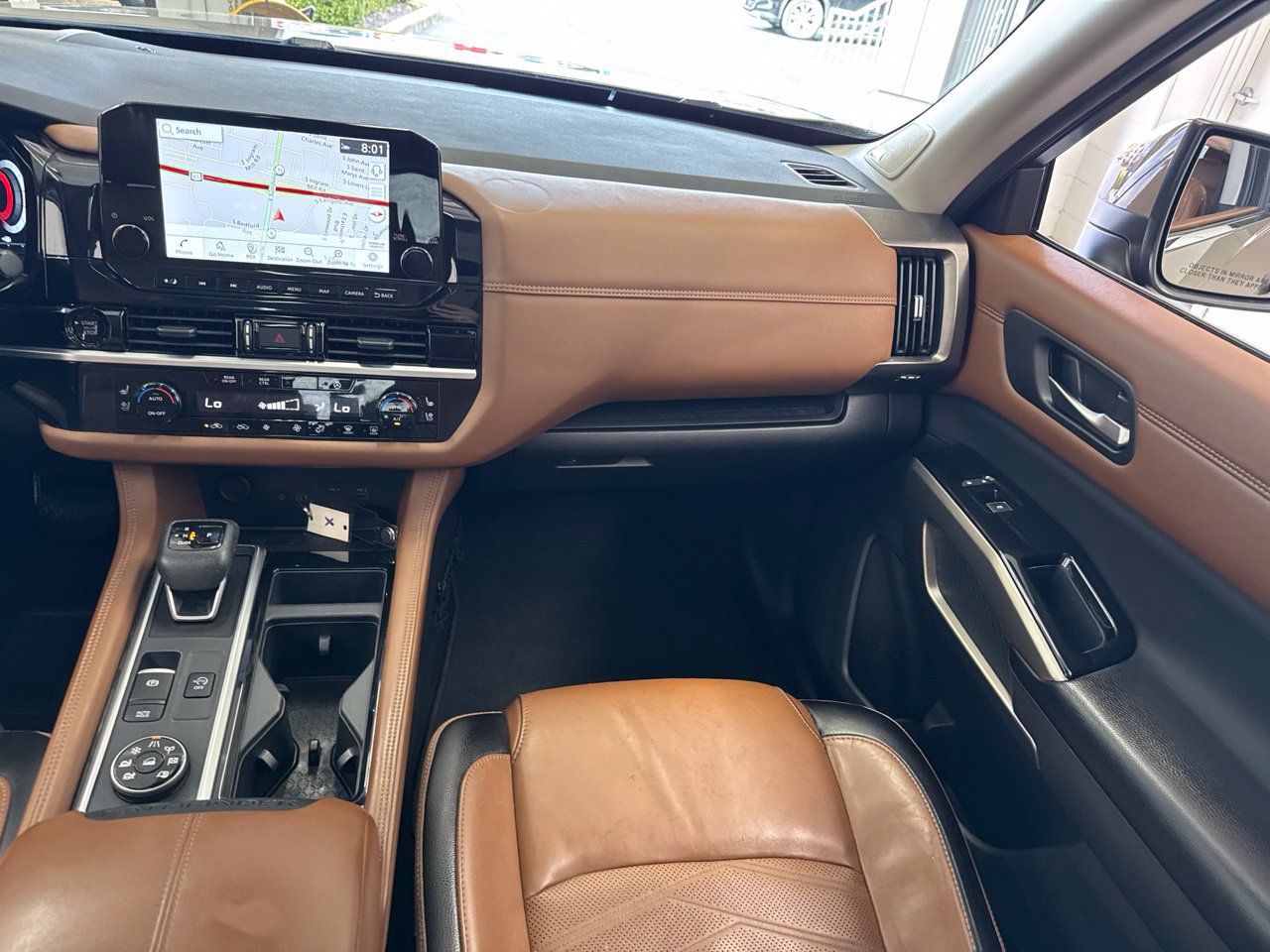 Used 2025 Nissan Pathfinder Platinum AWD/4WD image 49
