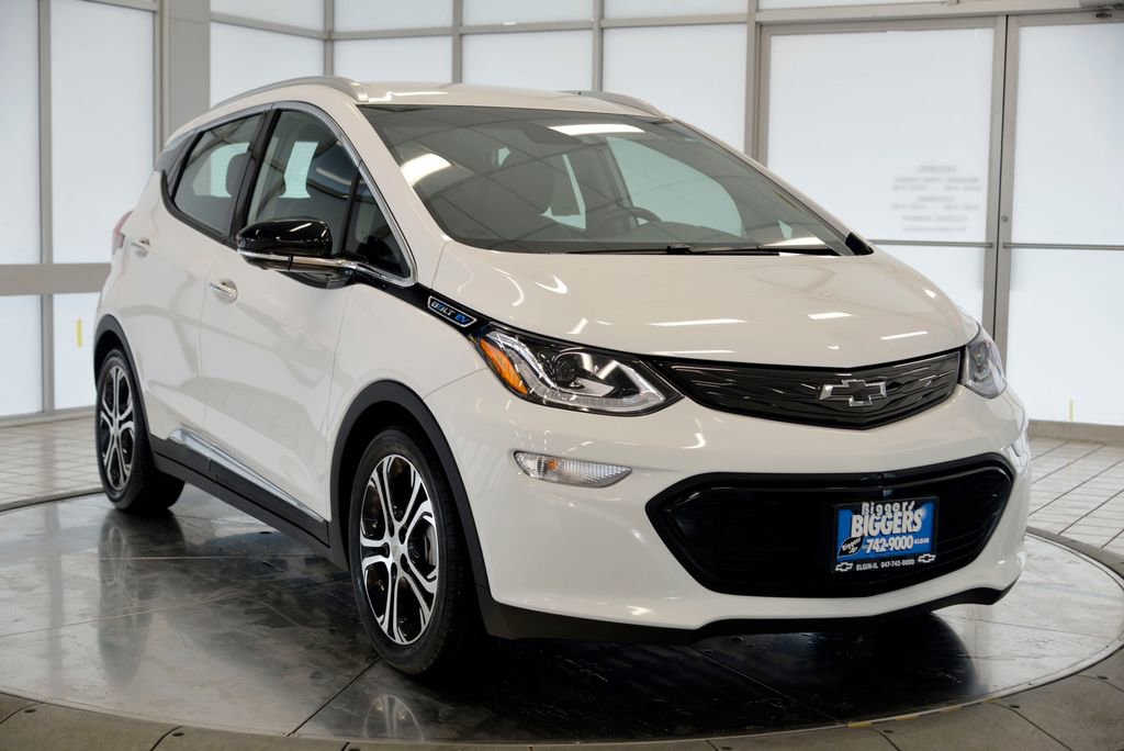 Used 2021 Chevrolet Bolt Premier w/ Infotainment Package image 2
