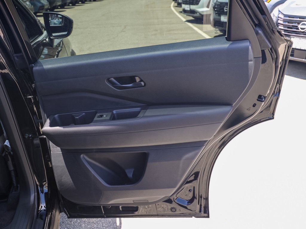 New 2026 Nissan Pathfinder SV FWD image 19