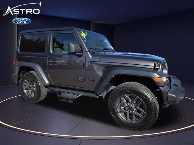 Used 2024 Jeep Wrangler Sport AWD/4WD image 1