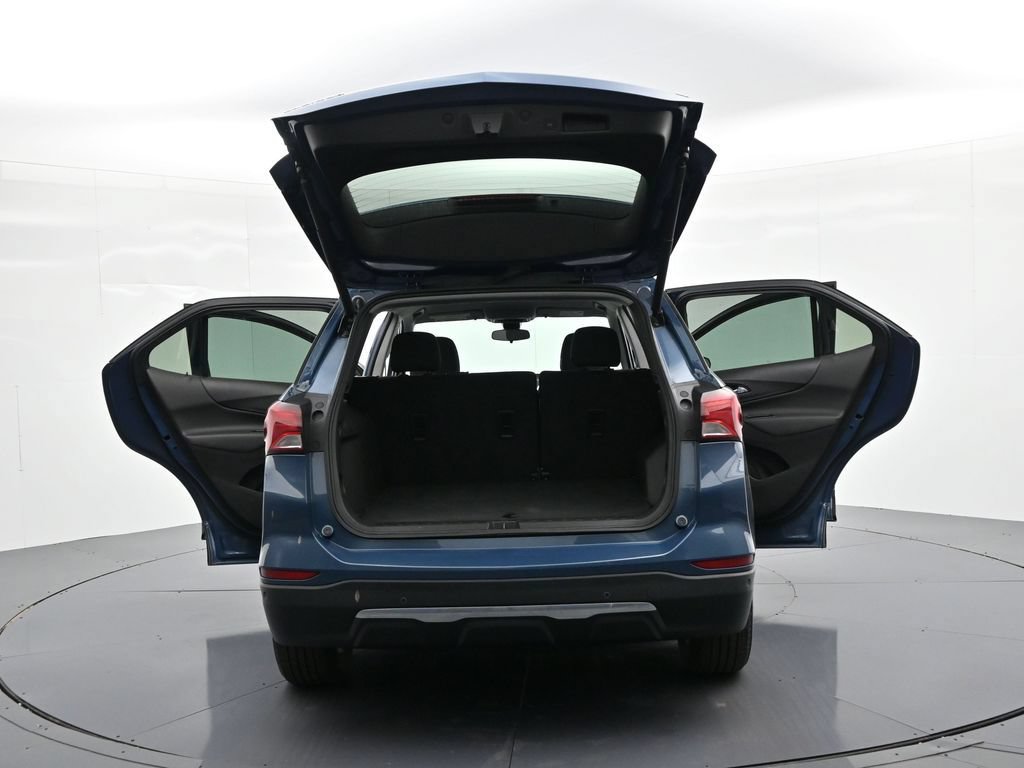 Used 2024 Chevrolet Equinox LT FWD image 32