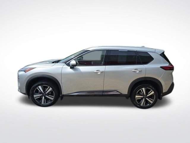 Used 2023 Nissan Rogue Platinum w/ Platinum Premium Package AWD/4WD image 2