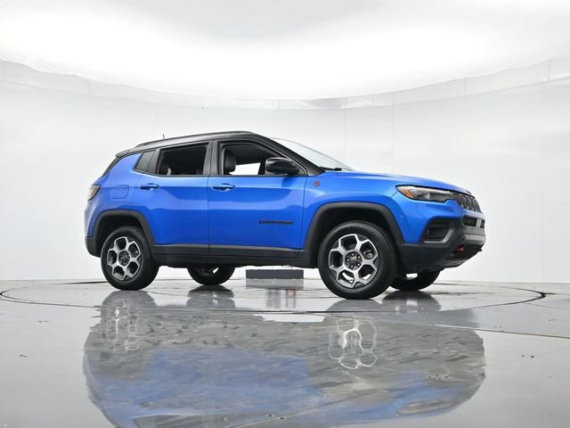 Used 2022 Jeep Compass Trailhawk w/ Trailhawk Elite Group AWD/4WD image 35
