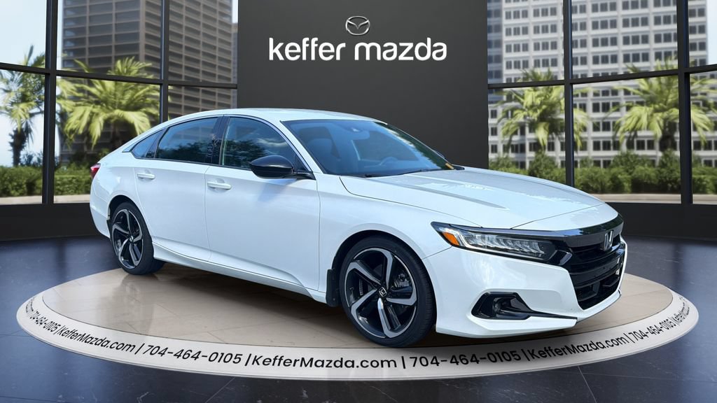 Used 2022 Honda Accord Sport image 1