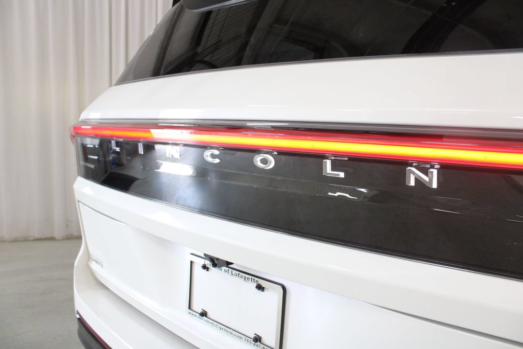 New 2027 Lincoln Navigator L Reserve AWD/4WD image 31