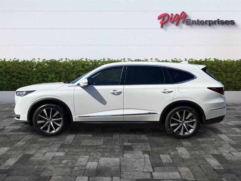 Used 2025 Acura MDX w/ Technology Package AWD/4WD image 4