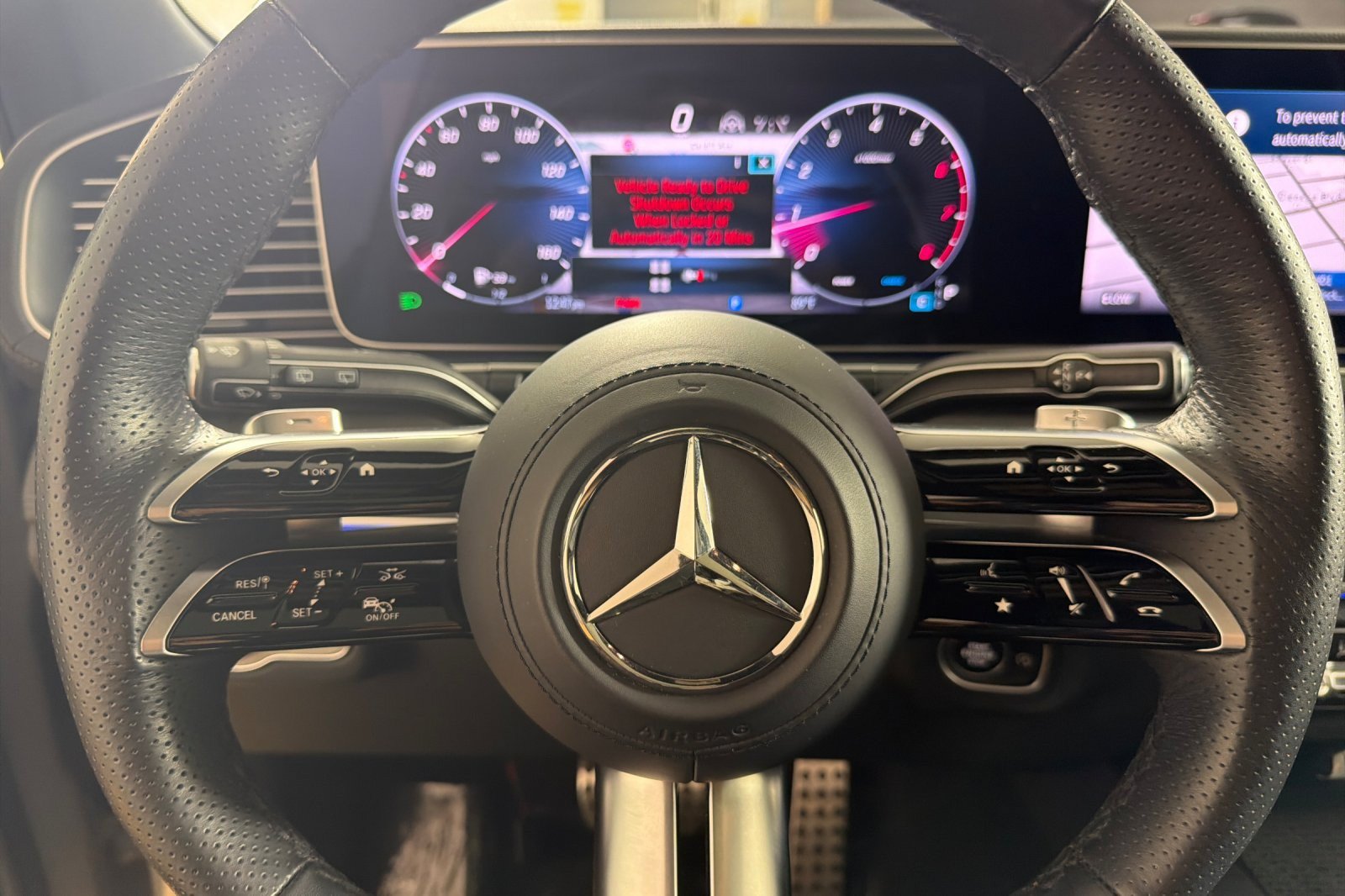 Used 2024 Mercedes-Benz GLS 450 4MATIC image 23