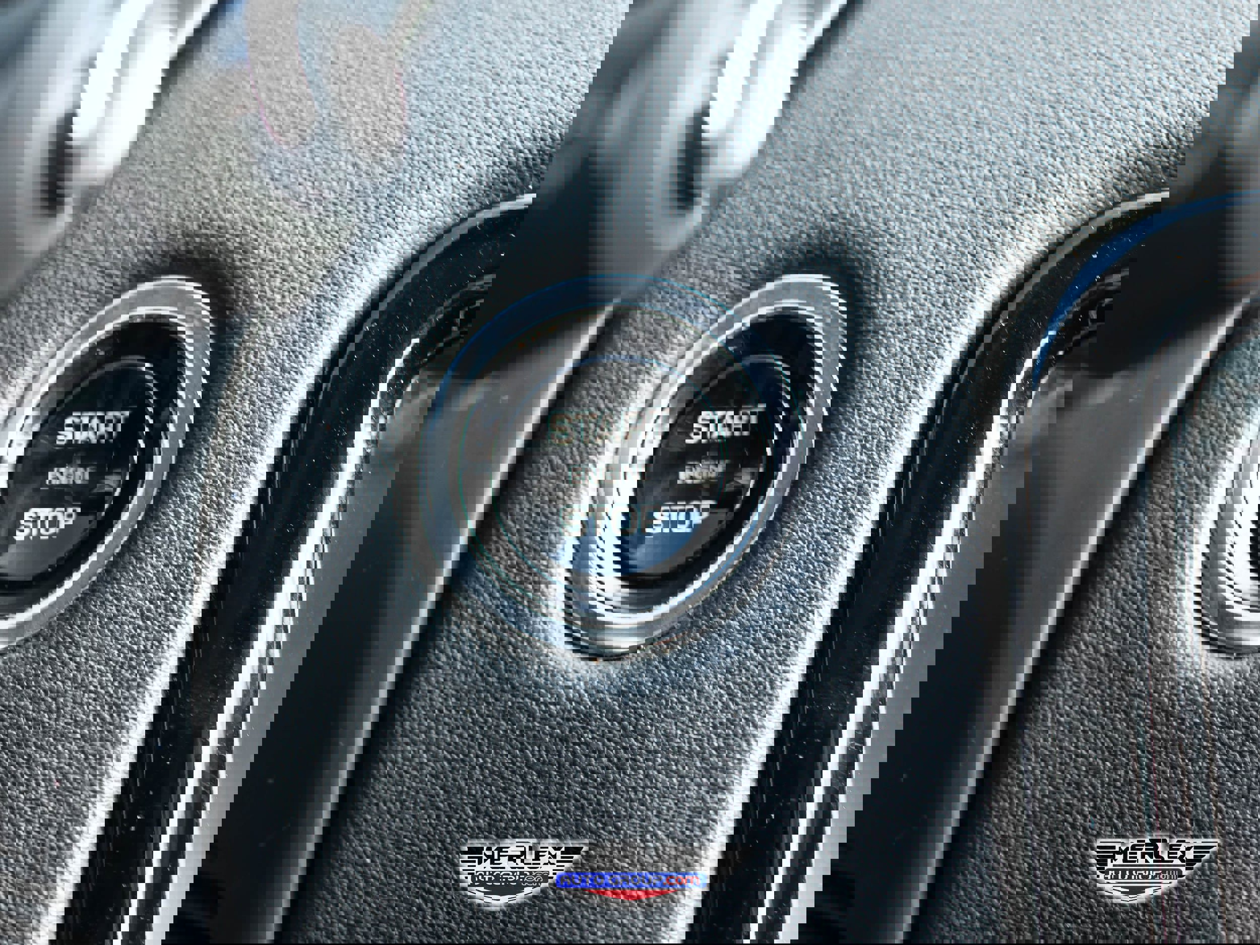 Used 2019 Jaguar XJ R-Sport image 33