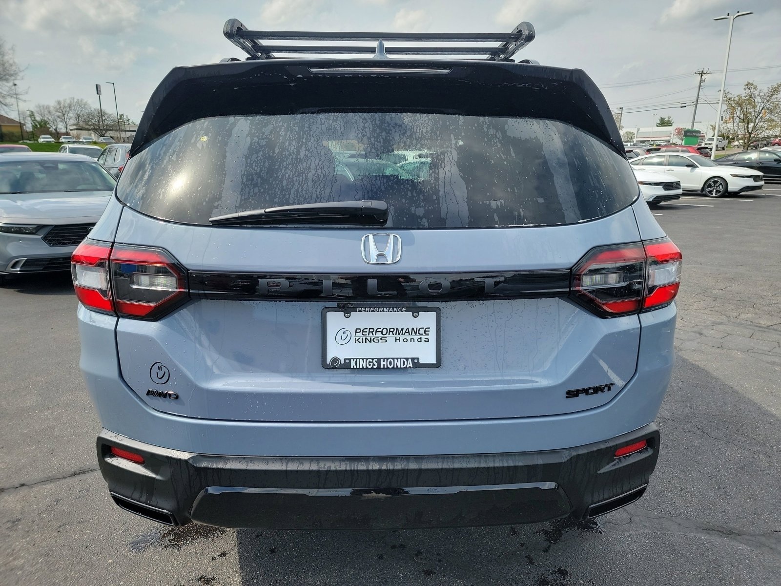 New 2026 Honda Pilot Sport image 8