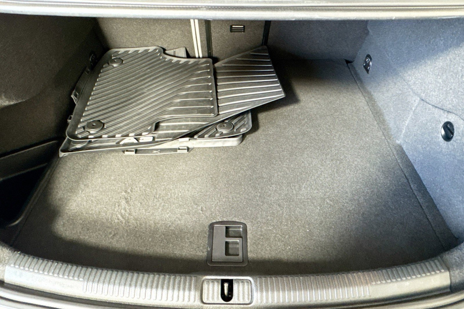 Used 2015 Audi A3 2.0T Premium image 25