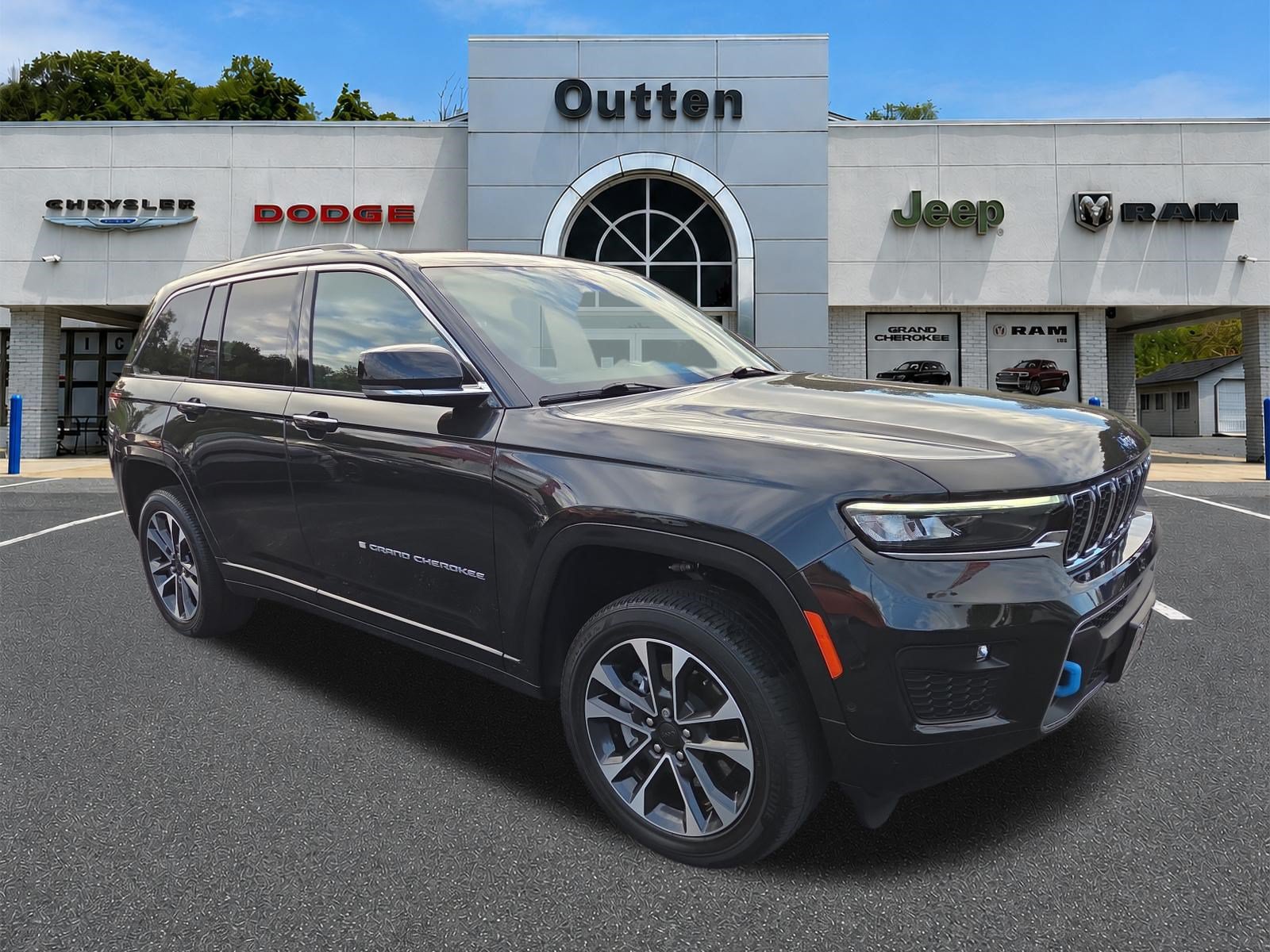 Certified 2023 Jeep Grand Cherokee Overland