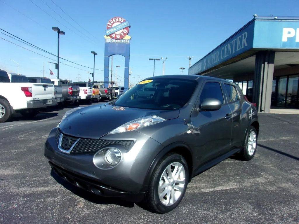 Used 2014 Nissan Juke SV w/ Navigation Package FWD image 1