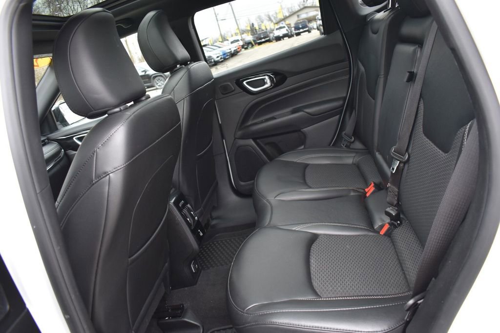 Used 2023 Jeep Compass Altitude w/ Sun and Sound Group image 23