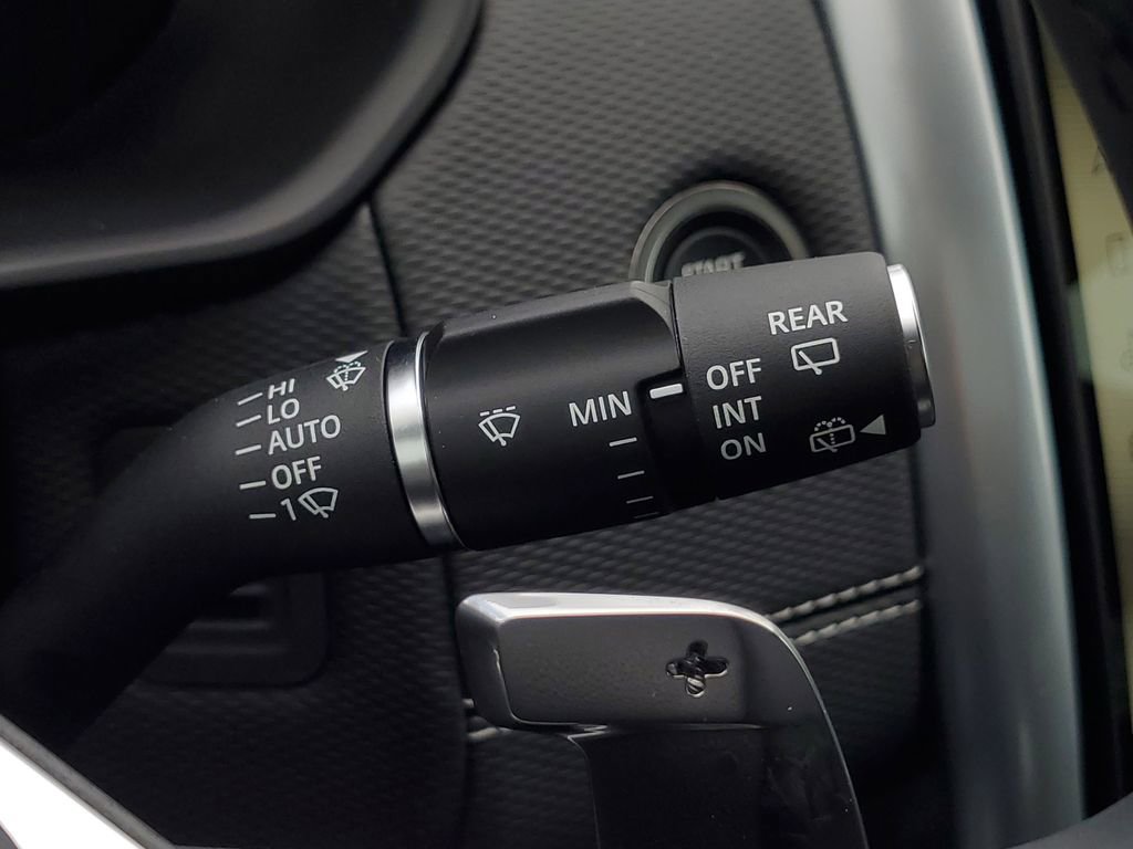 New 2025 Land Rover Discovery Dynamic SE image 17