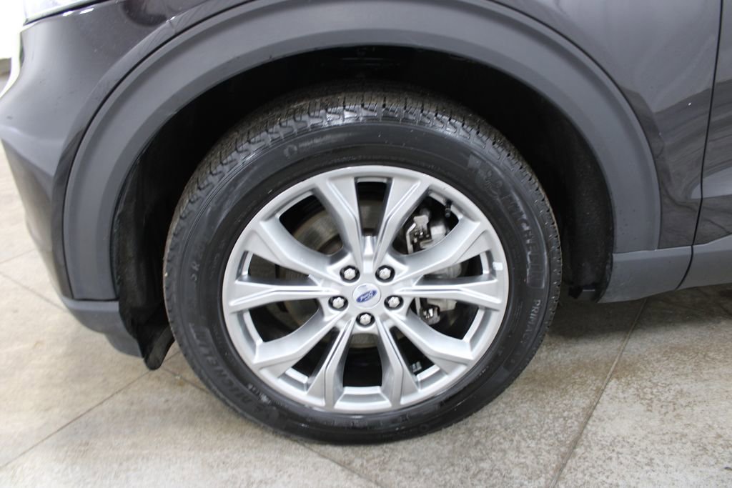 Used 2023 Ford Explorer Limited image 39