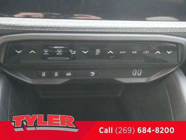 New 2026 Jeep Cherokee Laredo AWD/4WD image 30