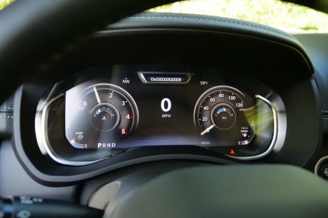 Used 2024 RAM 3500 Laramie AWD/4WD image 8