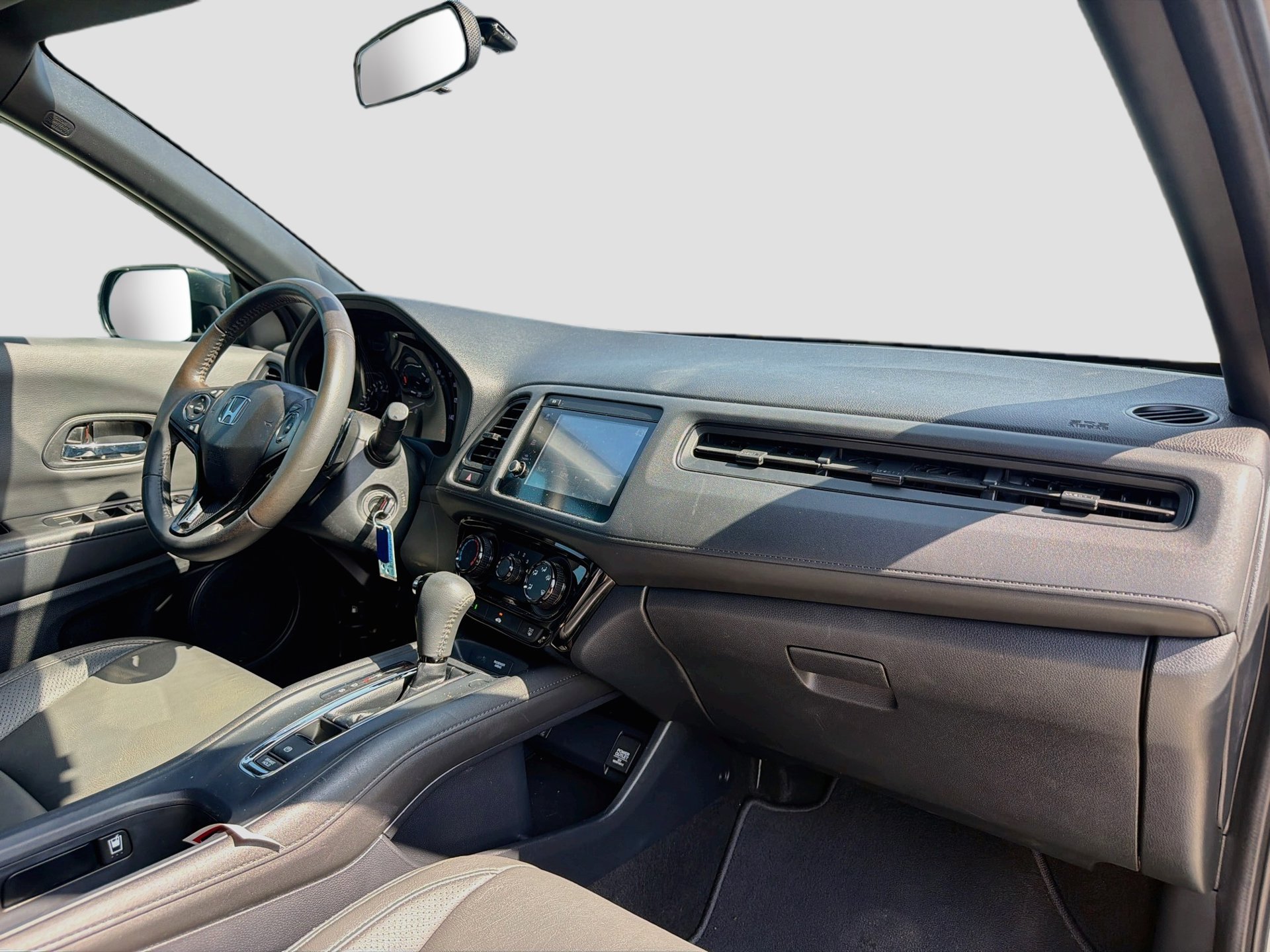 Used 2019 Honda HR-V Sport image 30