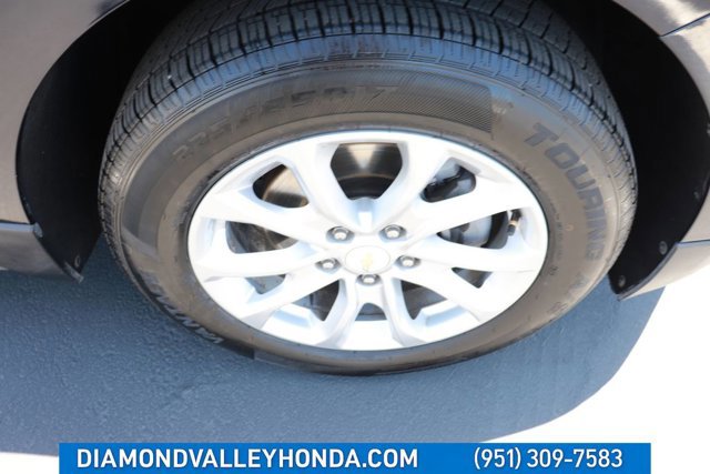 Used 2020 Chevrolet Equinox LS FWD image 25
