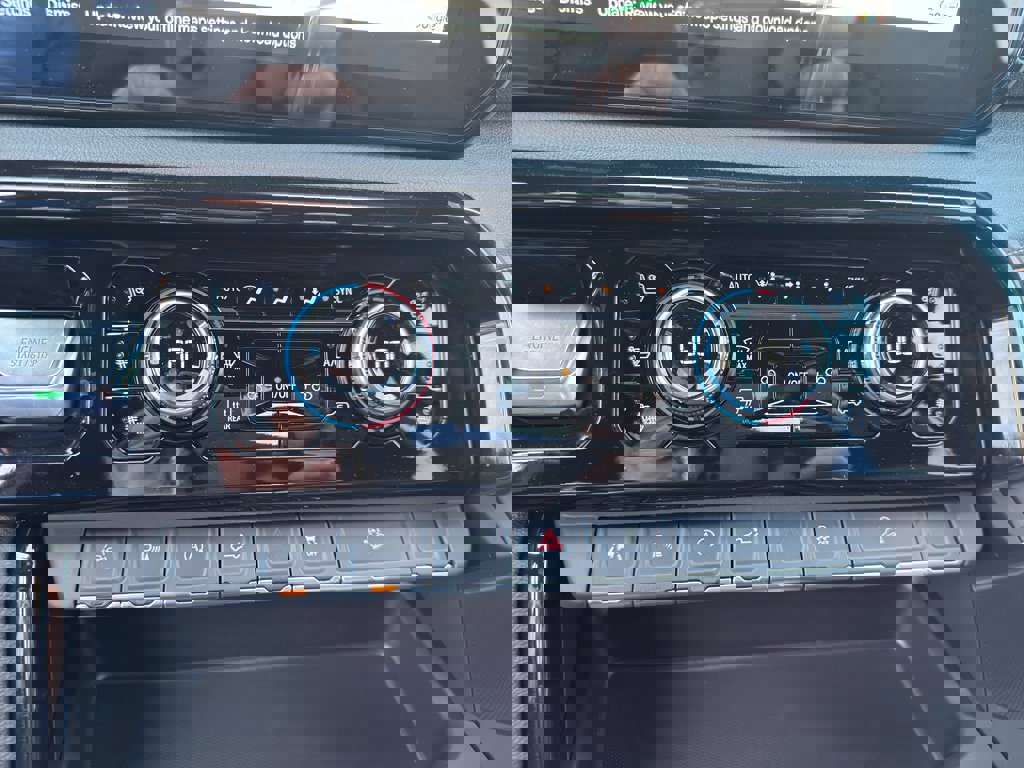 New 2026 GMC Sierra 1500 AT4 w/ AT4 Preferred Package image 13