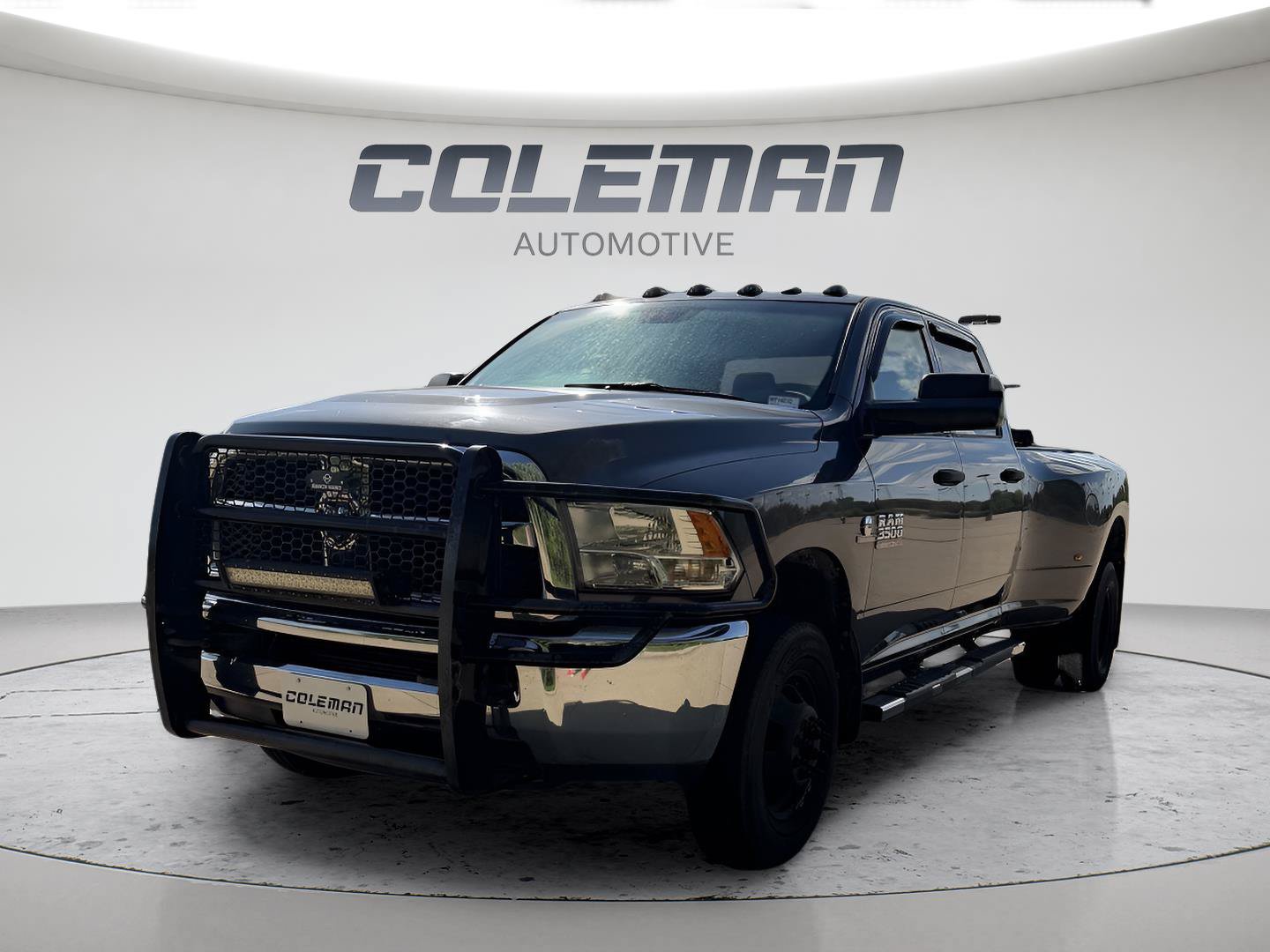 Used 2018 RAM 3500 Tradesman w/ Chrome Appearance Group AWD/4WD image 33