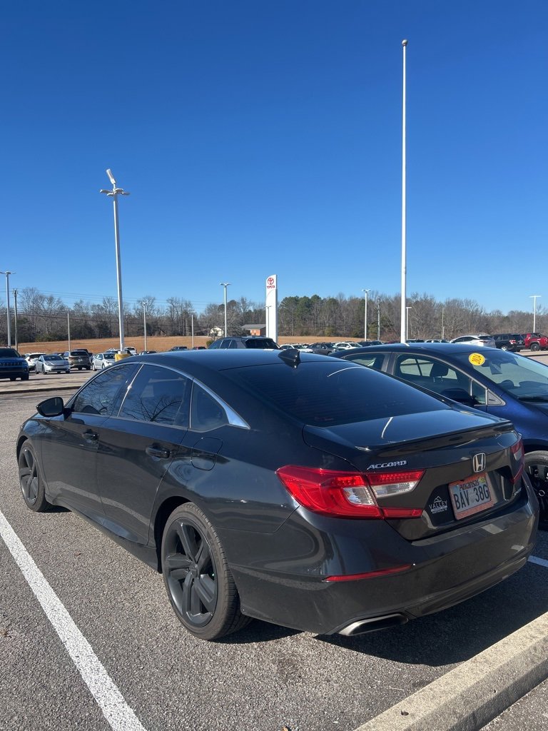Used 2022 Honda Accord Sport image 6