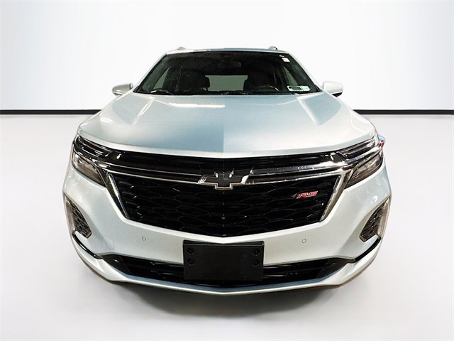 Used 2022 Chevrolet Equinox RS w/ Infotainment Package image 2