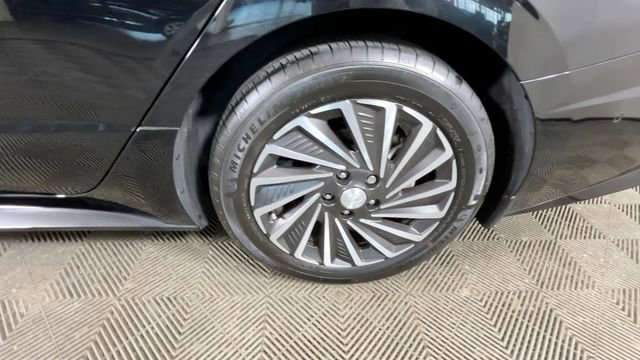Used 2023 Hyundai Sonata Limited FWD image 20