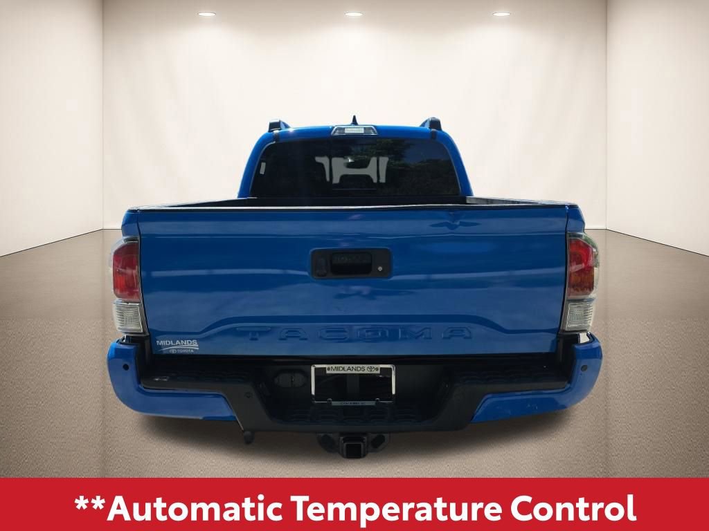 Used 2021 Toyota Tacoma TRD Sport w/ TRD Premium Sport Package image 5