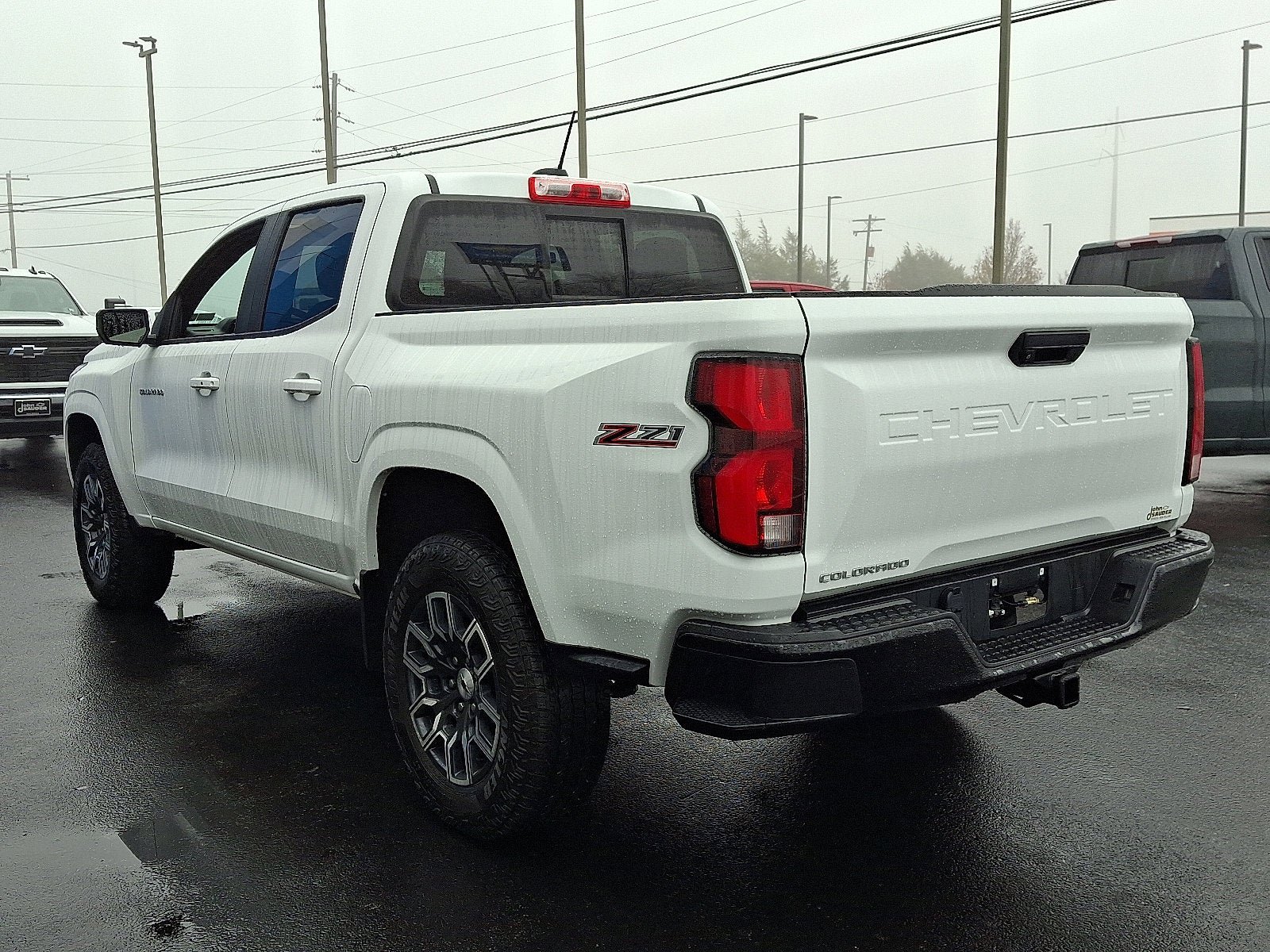 Used 2023 Chevrolet Colorado Z71 w/ Advanced Trailering Package image 4