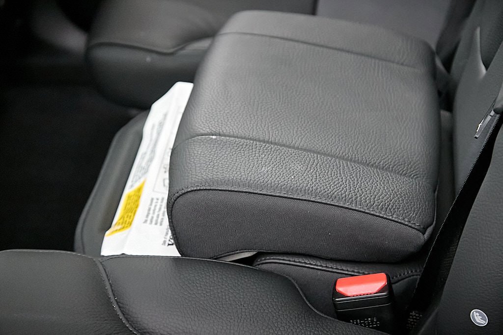 Certified 2023 Volvo XC90 B5 Plus w/ Protection Package Premier image 28